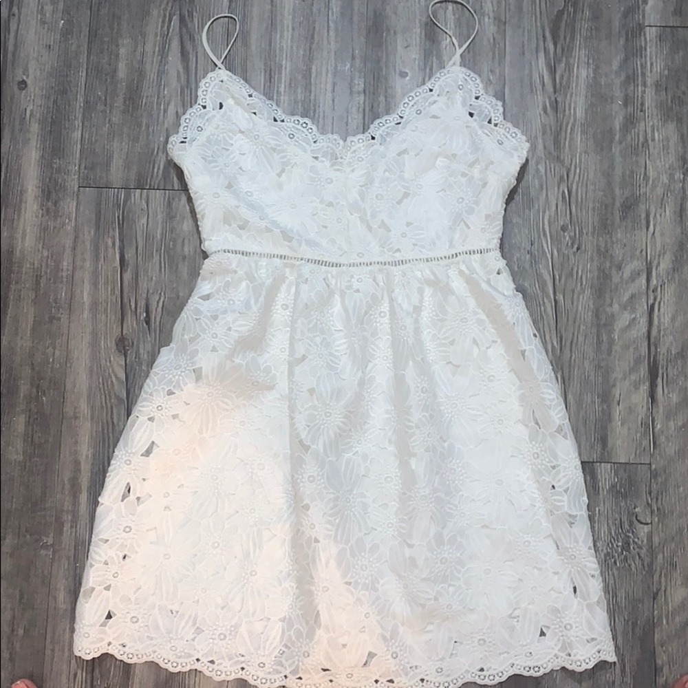 White lace dress